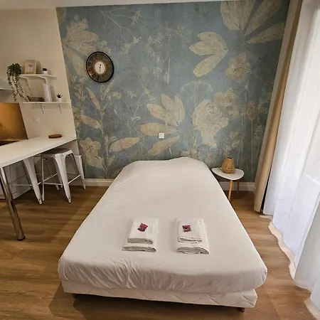 Castle White - 2 Personnes - 15 Min Sanctuaire Apartamento